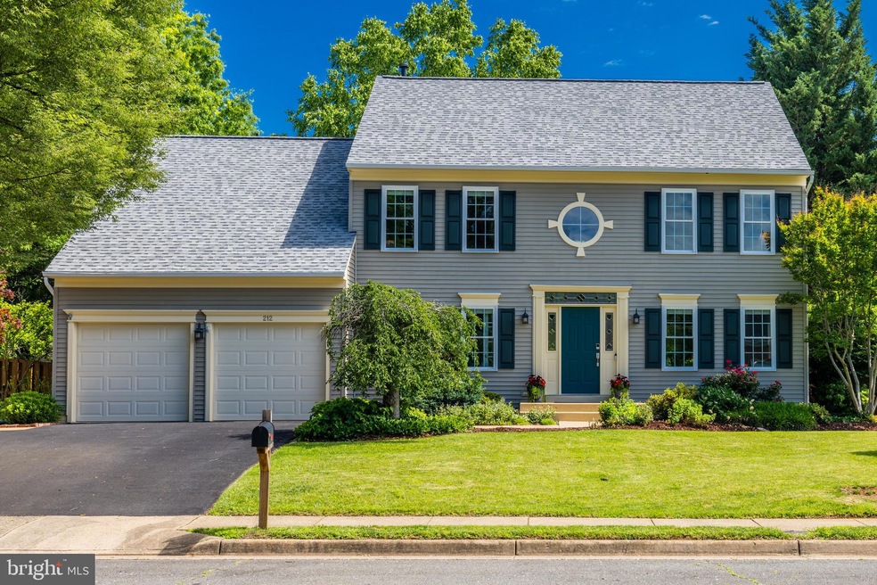 Sold $997,000 • Co-Listing Agent