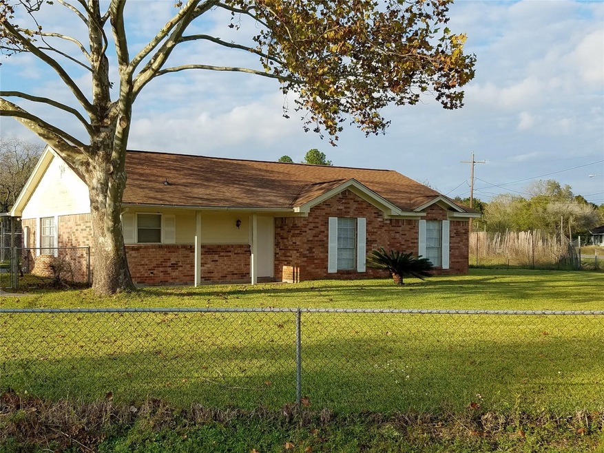 6715 Grace Ln unit C879A, Pearland, TX 77584 - photo 1