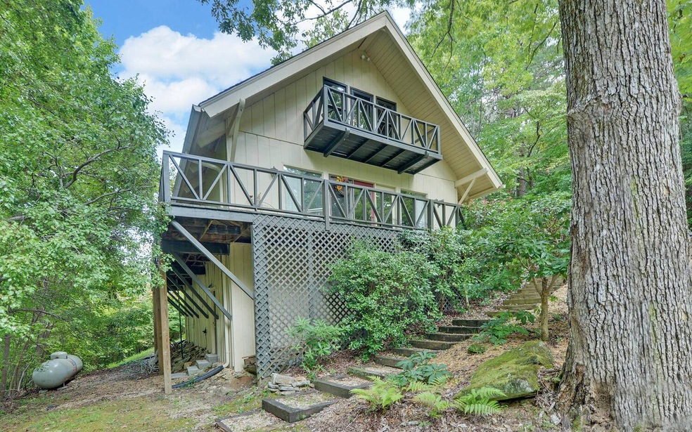 271 Matterhorn Dr, Sautee Nacoochee, GA 30571 - photo 1