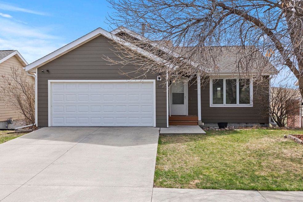 Sold $325,000