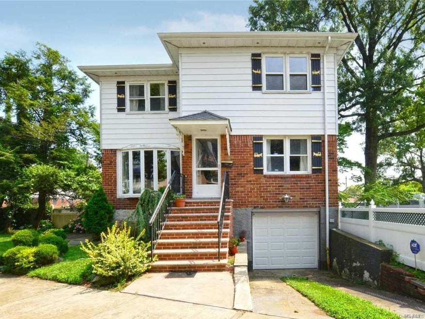 15726 16th Rd, Whitestone, NY 11357 - photo 1