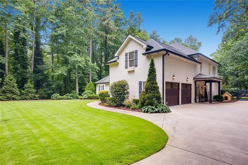 600 Upper Hembree Rd, Roswell, GA 30076 - photo 1