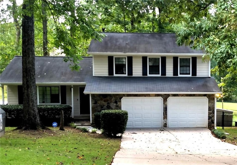 303 Farmbrook Point, Stockbridge, GA 30281 - photo 1