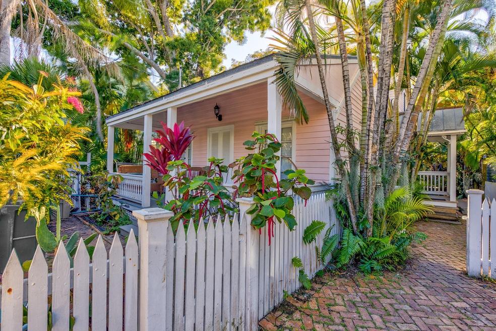 14 4 Fletchers Lane (2)