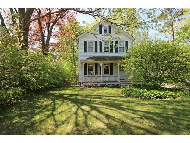 913 Stratfield Rd, Fairfield, CT 06825 - photo 1