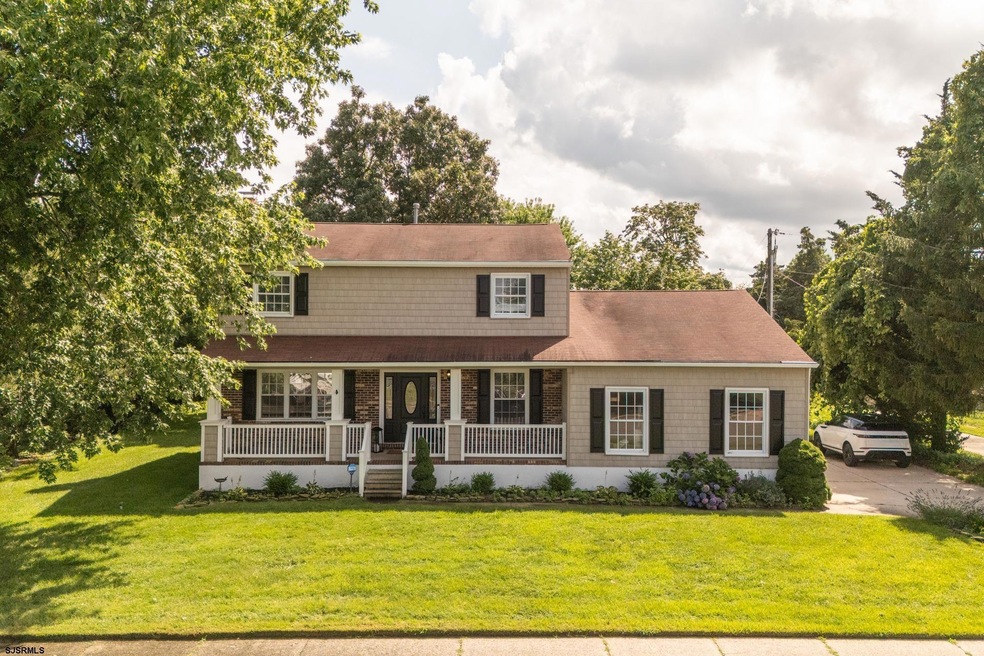 Sold $610,000 • Co-Listing Agent