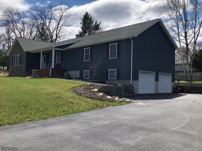 1 Shauger Terrace, Hamburg, NJ 07419 - photo 1