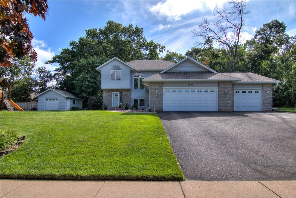 2903 Bobbie St, Eau Claire, WI 54703 - photo 1