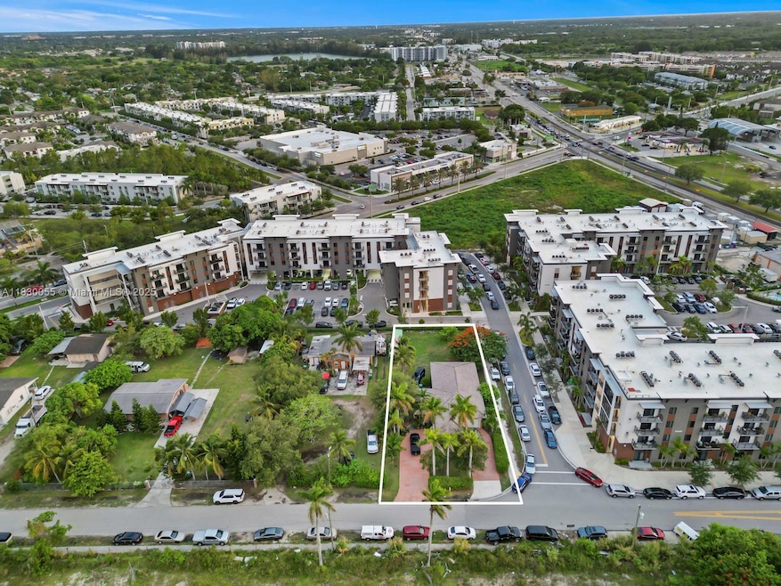 14270 Henderson St, Homestead, FL 33032 - photo 1