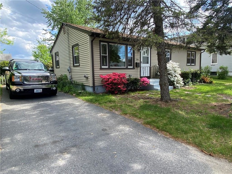 136 Pomham St, Cranston, RI 02910 - photo 1