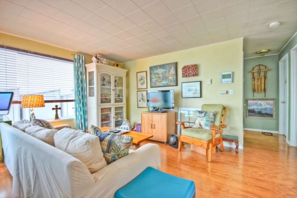 223 Dayton St unit 1, Edmonds, WA 98020 - photo 1