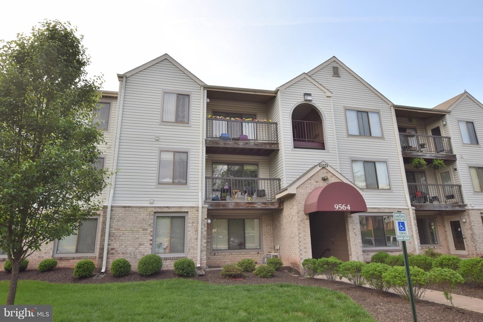 9564 Cannoneer Ct unit 204, Manassas, VA 20110 - photo 1