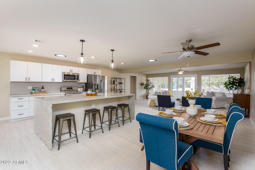 10508 W Kelso Dr, Sun City, AZ 85351 - photo 1