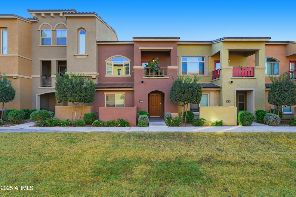 240 W Juniper Ave unit 1220, Gilbert, AZ 85233 - photo 1