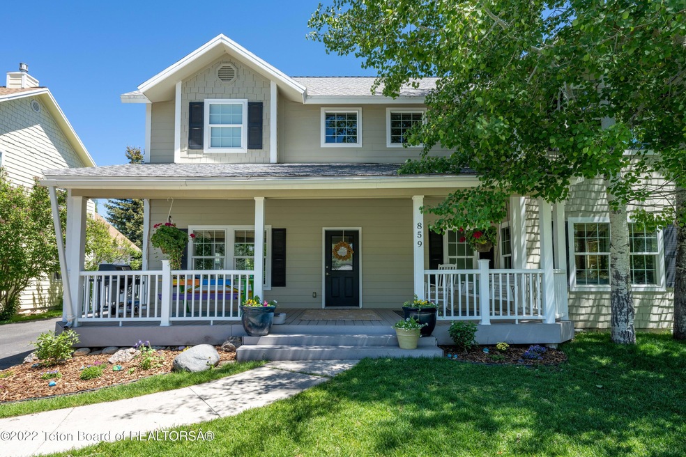 859 Eagles Rest Dr, Driggs, ID 83422 - photo 1