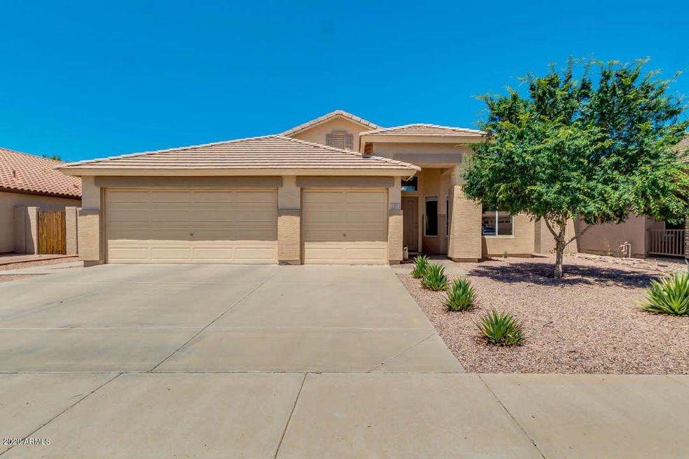 Listing_415514_Photo_1