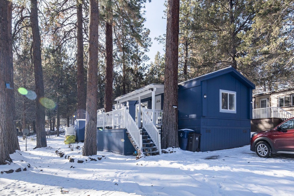 60901 Brosterhous Rd unit 754, Bend, OR 97702 - photo 1