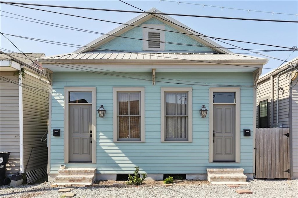 3979 S Front St, New Orleans, LA 70115 - photo 1
