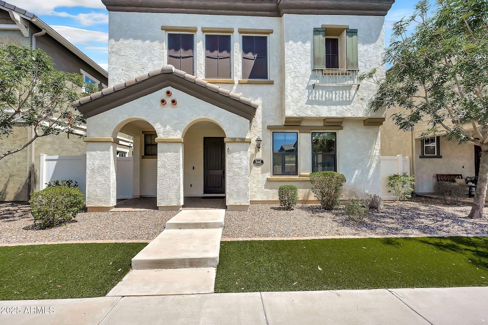 10428 E Nopal Ave-1
