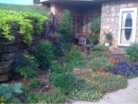 10101 Pathway St, Moore, OK 73160 - photo 1