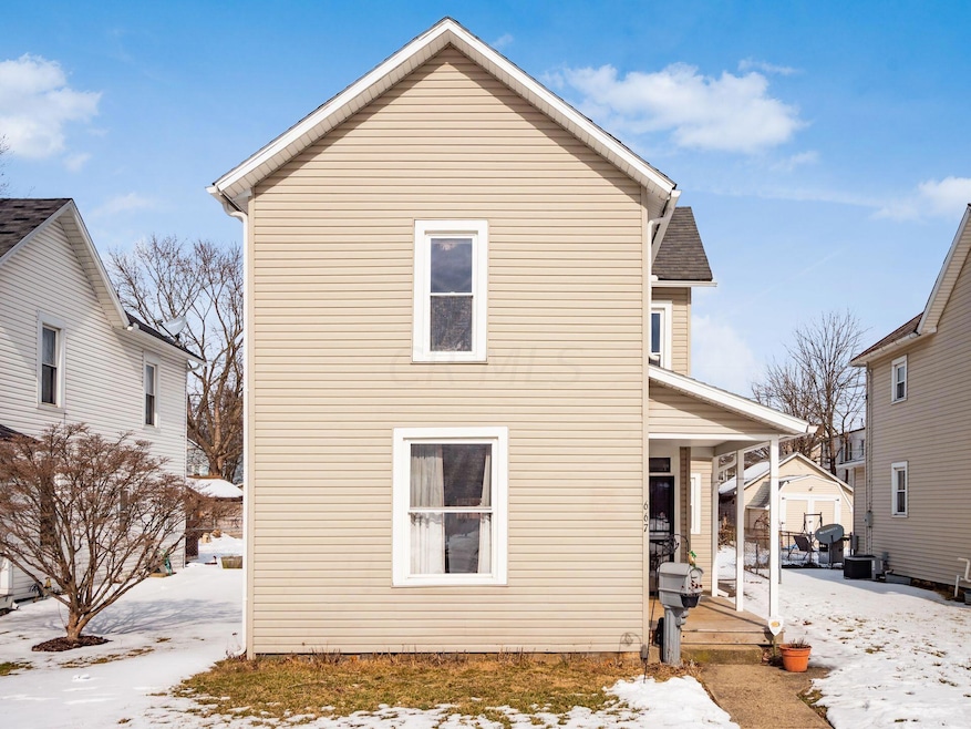 667 E Wheeling St, Lancaster, OH 43130 - photo 1