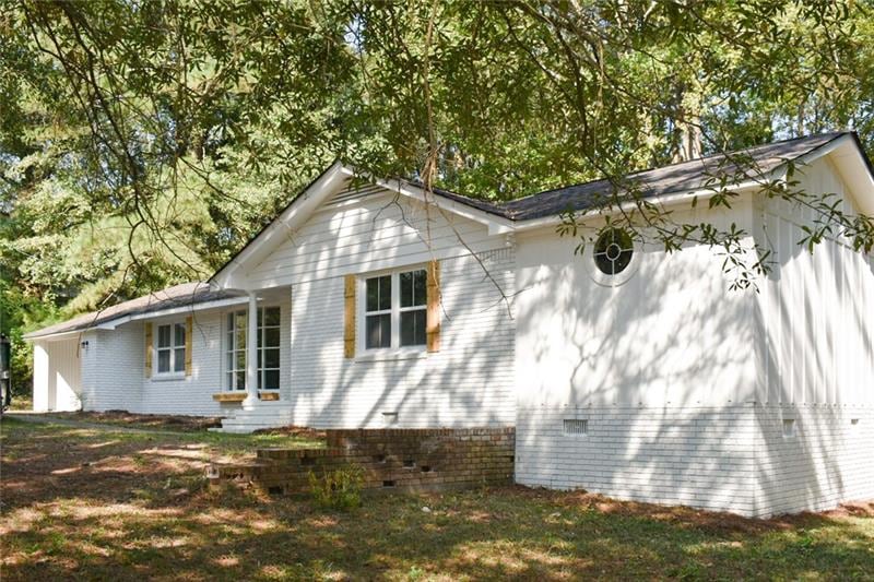 120 Lakeview Dr, Carrollton, GA 30117 - photo 1