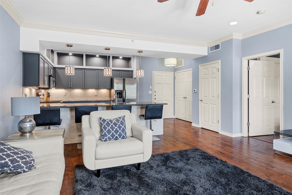 For Sale $250,000 • Co-Listing Agent