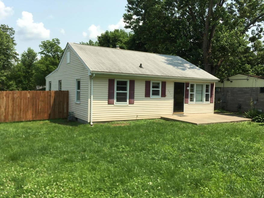 7911 Sherry Lynn Ct, Louisville, KY 40228 - photo 1