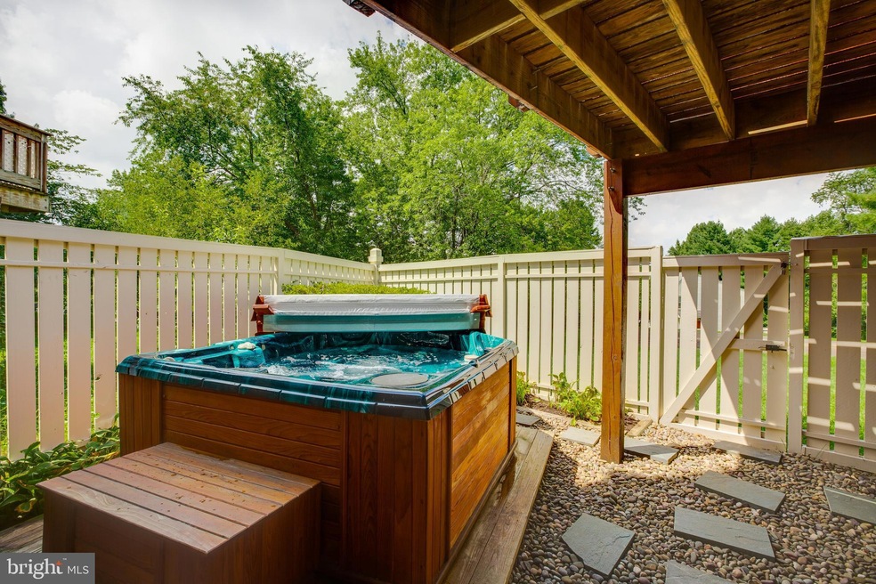 1709 Whisperhill Dr, Reston, VA 20194 - photo 1