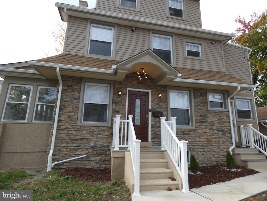 182 N Wycombe Ave, Lansdowne, PA 19050 - photo 1