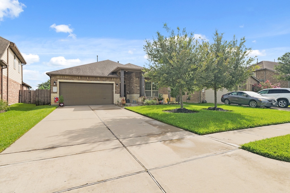 Under Contract $325,000