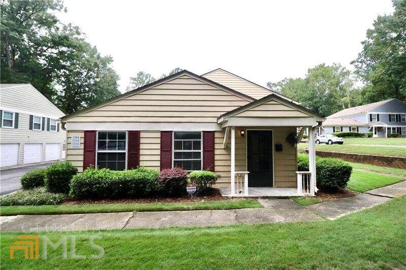 1308 Surrey Ln SW, Marietta, GA 30008 - photo 1