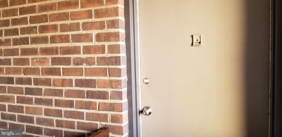 2005 Coleridge Dr unit 301, Silver Spring, MD 20902 - photo 1