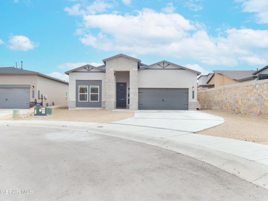 304 Boa Vista Place, Horizon City, TX 79928 - photo 1