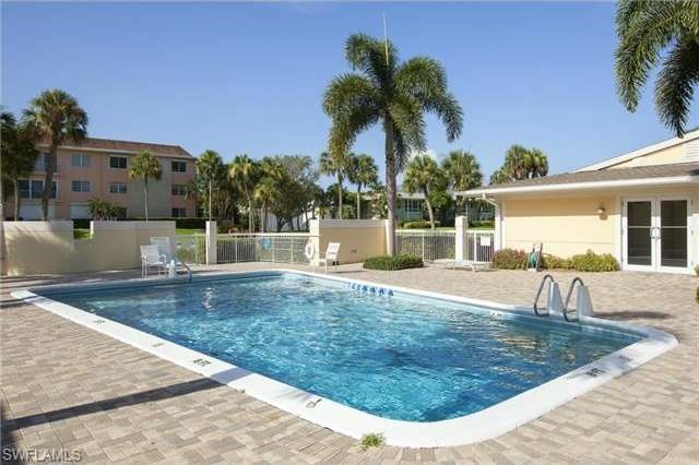 694 Broad Ave S unit J694, Naples, FL 34102 - photo 1
