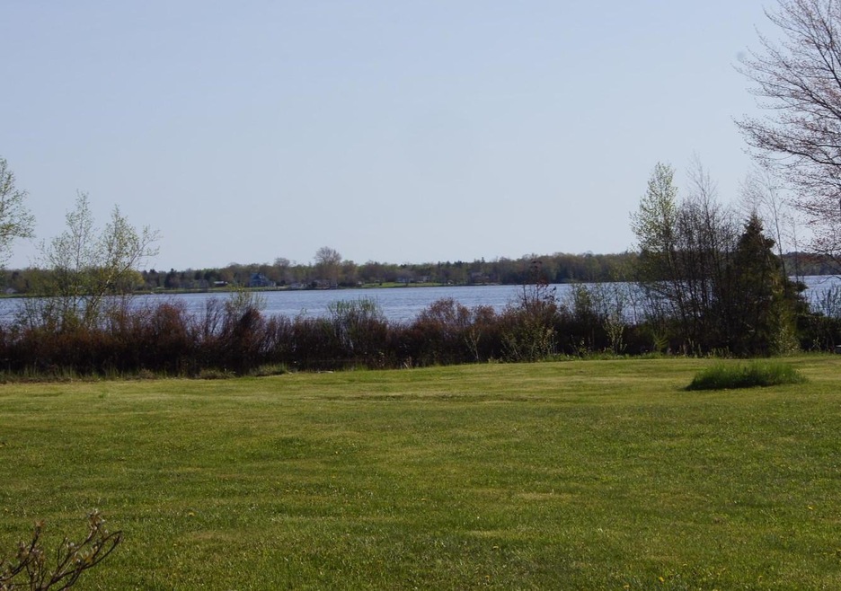 site overlooks lagoon and lake