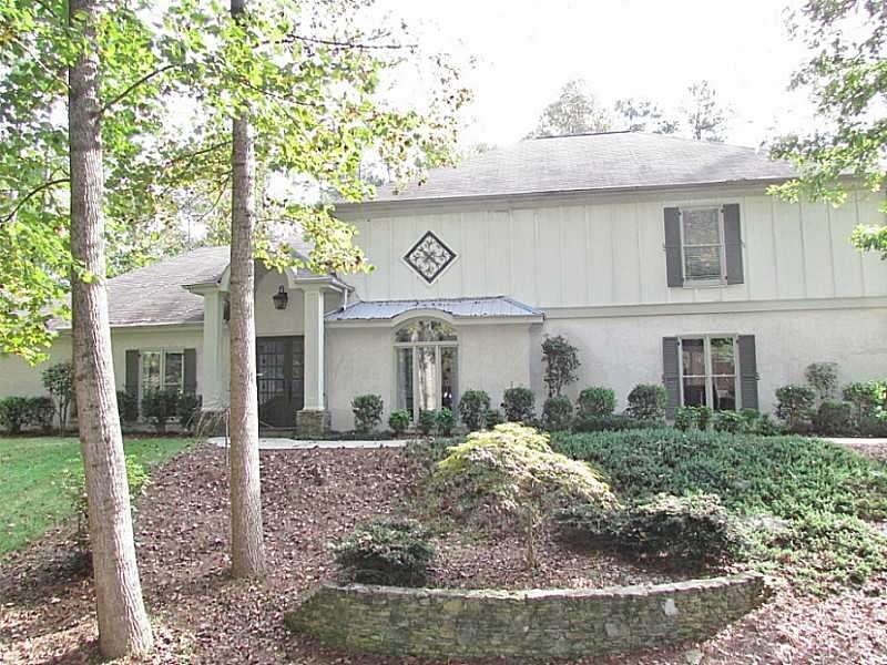 Exterior Front.