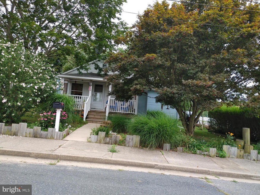 215 Windsor Ave, Centreville, MD 21617 - photo 1