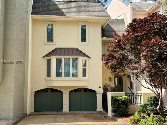 Beautiful home in Harbour Town- 9 Genoa Court!