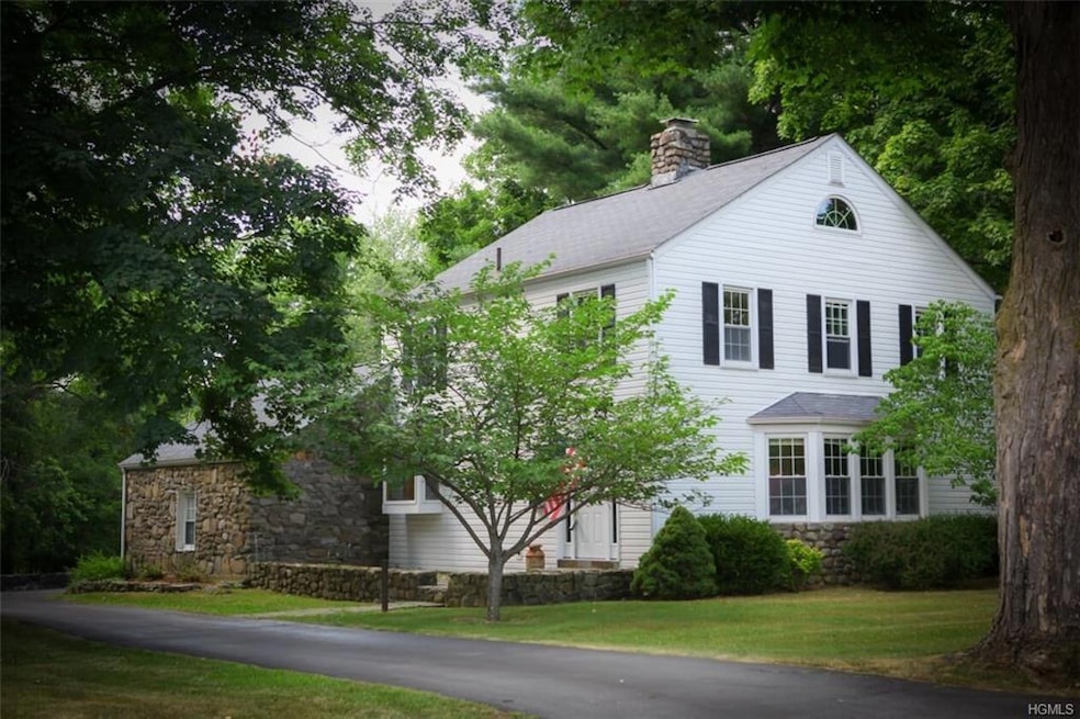 12 Lark St, Washingtonville, NY 10992 - photo 1