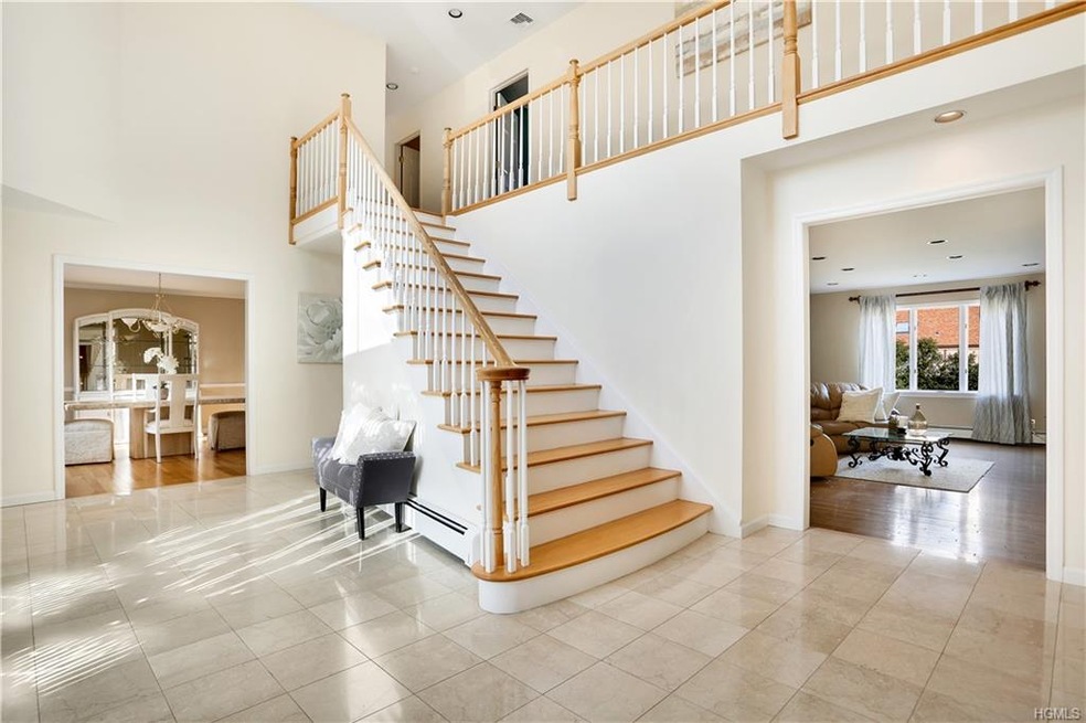 12 Tanglewood Rd, Pleasantville, NY 10570 - photo 1