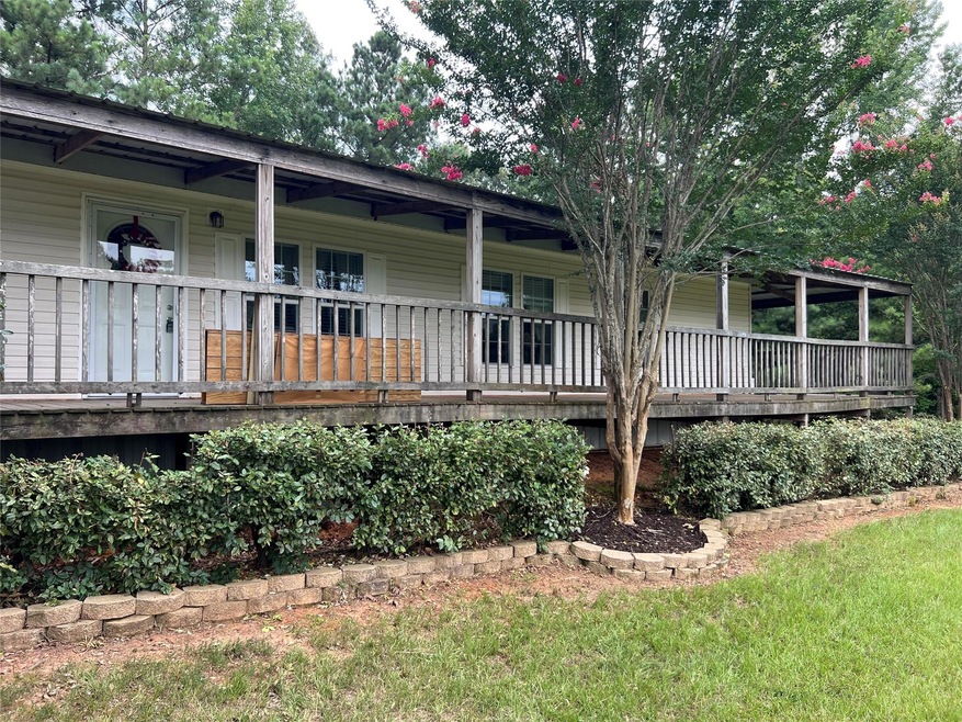This is the front view of the home.  The deck is t