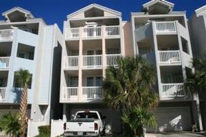 48 Seaside S Ct