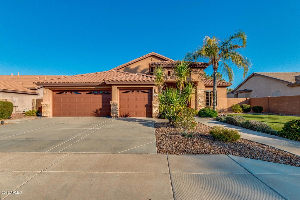 9740 E Laguna Azul Ave, Mesa, AZ 85209 - photo 1