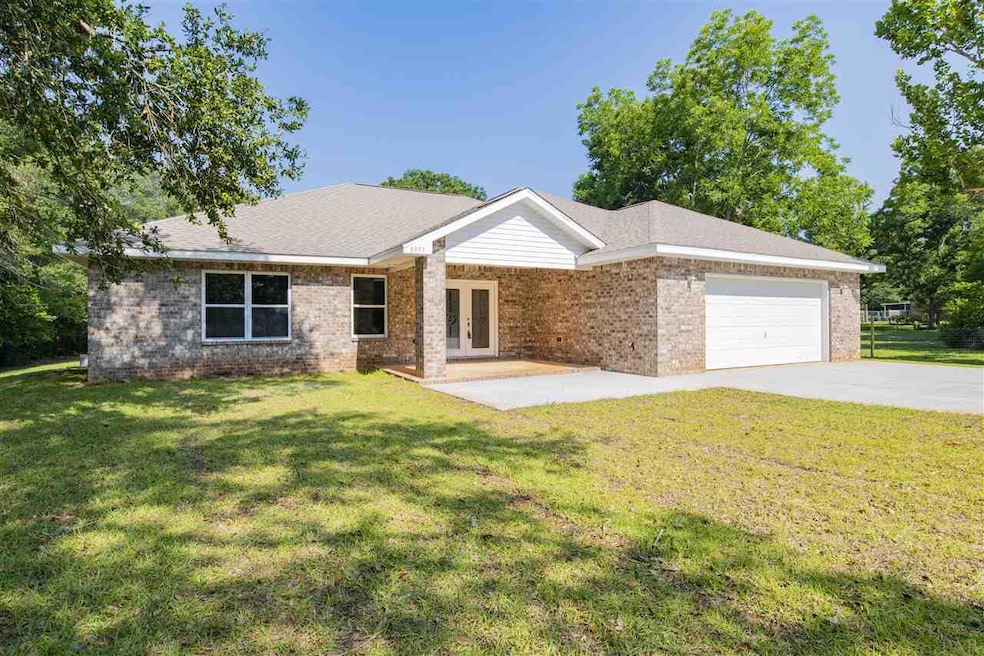 8993 N Eight Mile Creek Rd, Pensacola, FL 32534 - photo 1