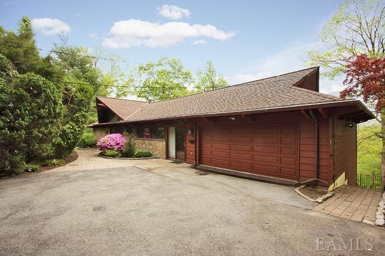 176 Old Colony Rd, Hartsdale, NY 10530 - photo 1