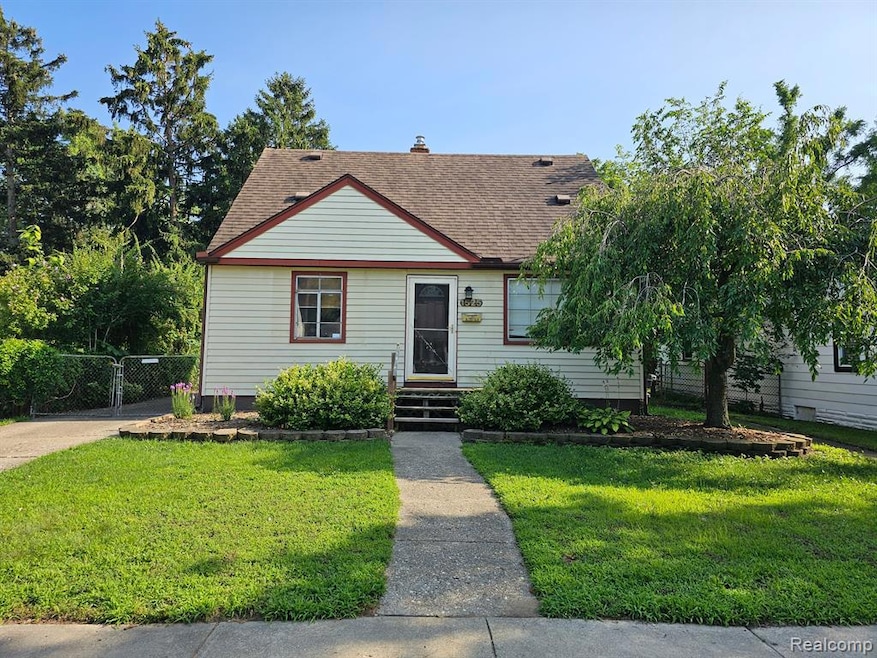 Welcome to 1525 W. Marshall!