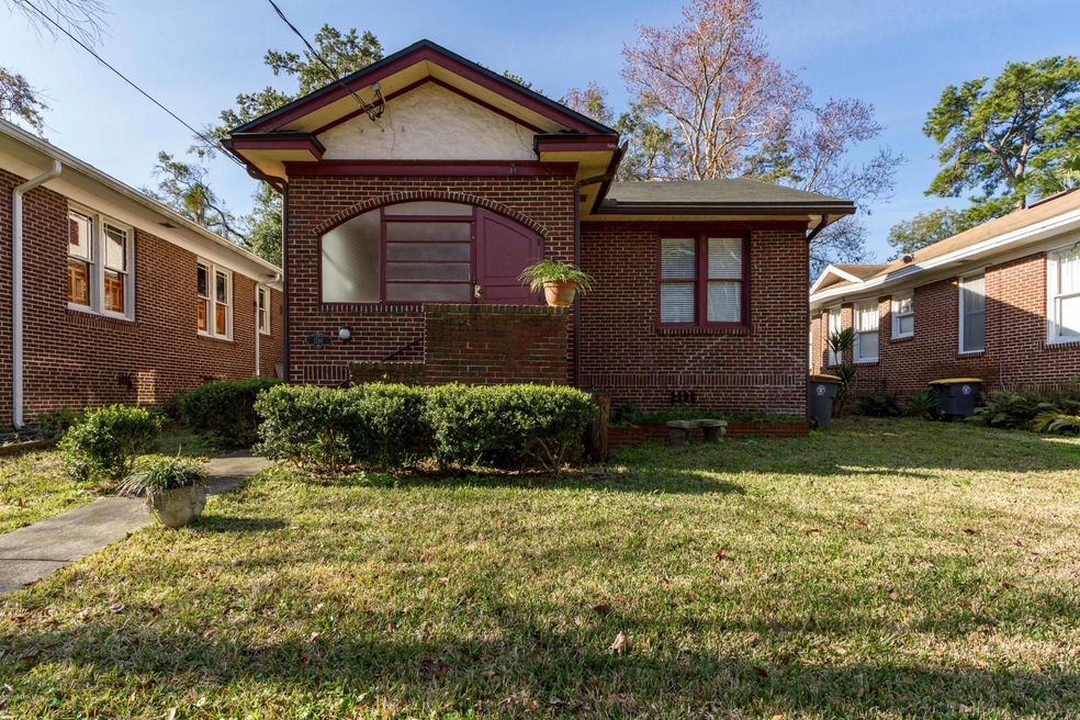 1246 Willow Branch Ave, Jacksonville, FL 32205 - photo 1