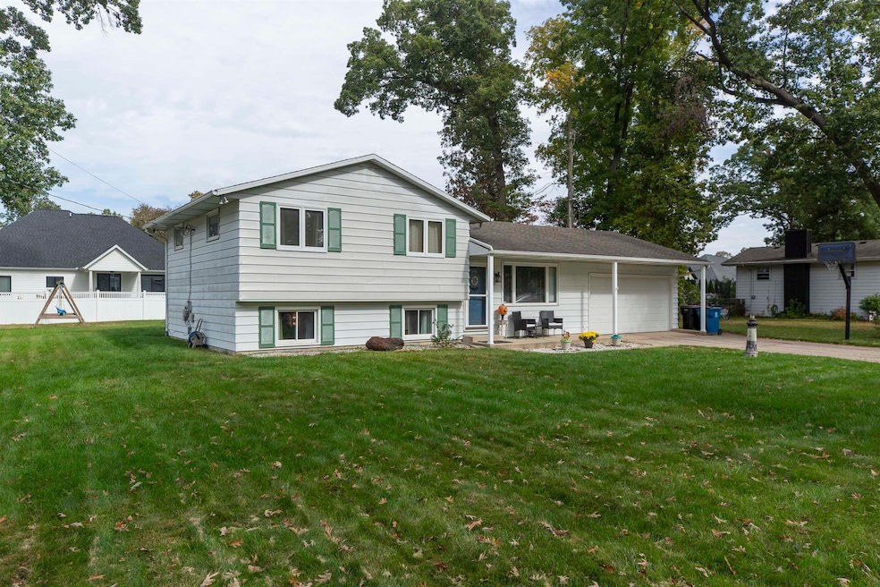 16177 Branchwood Ln, Granger, IN 46530 - photo 1