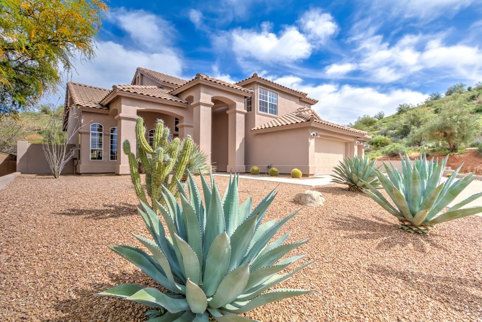 (1) Front Landscaping